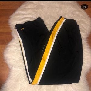 vintage black & yellow nike sweatpants / y2k nike pants (unisex)